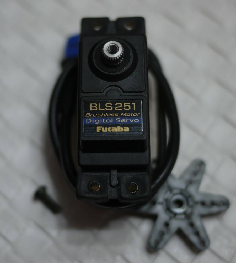伺服機BLS251*1個=2000元
