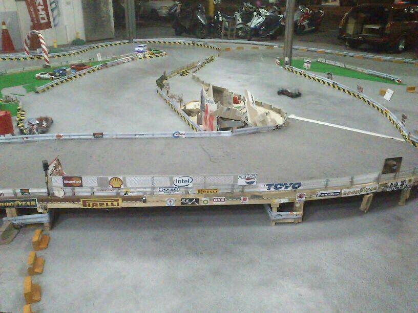 480287_520520804642744_1512762482_n.jpg