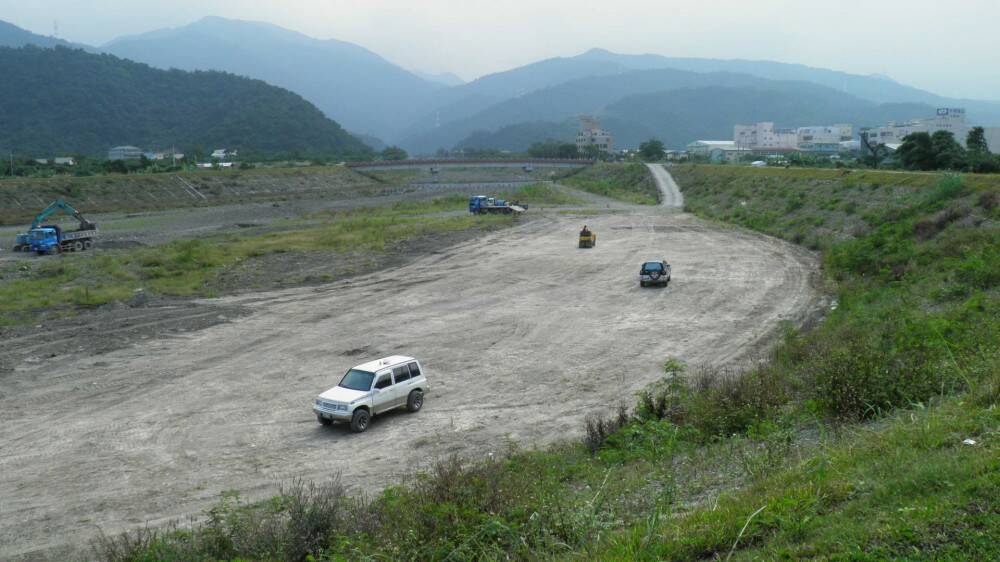 PB090058.JPG