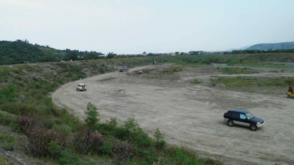 PB090078.JPG