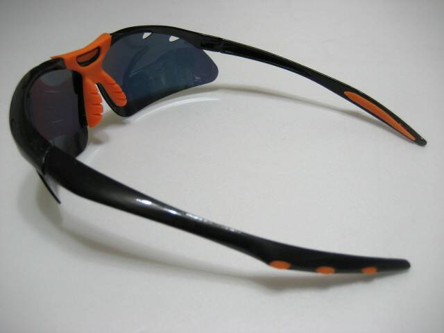001-2.JPG
