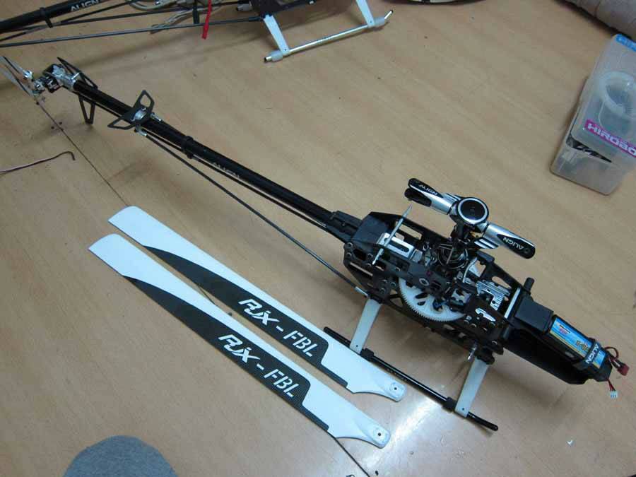 空機含大小槳