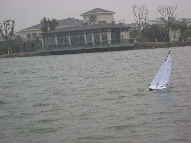跟對岸別墅一起入鏡