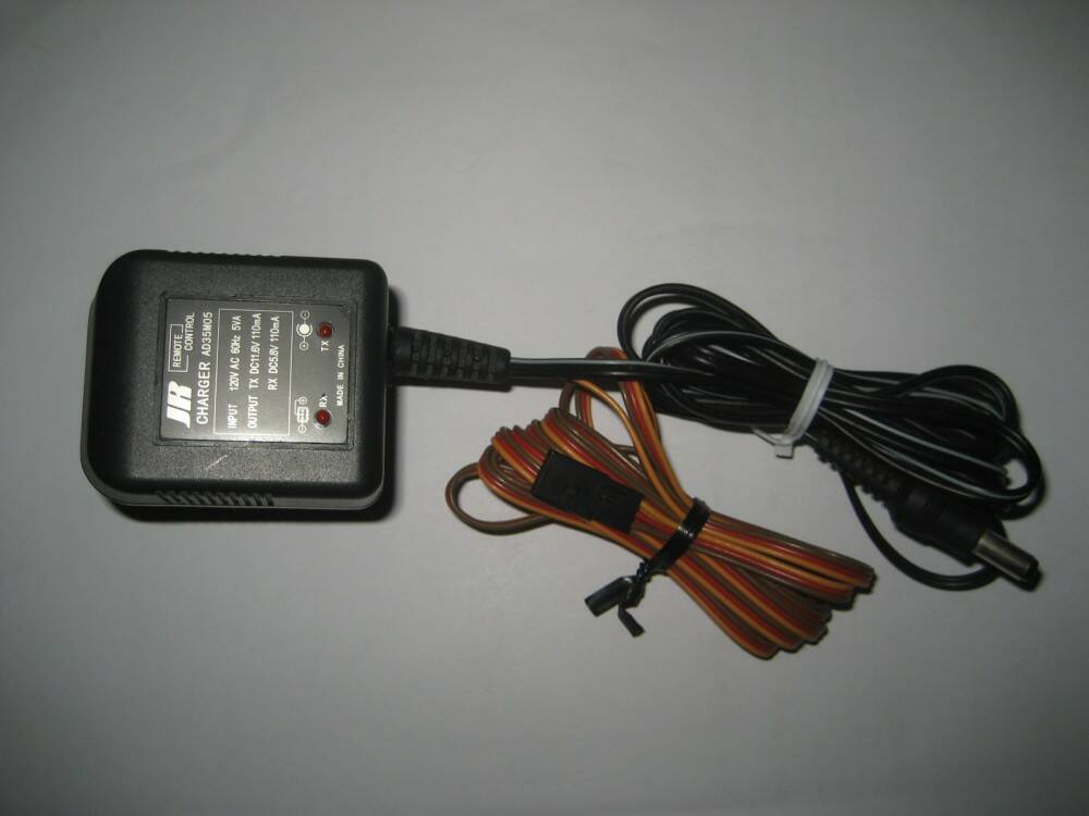 原廠充電器