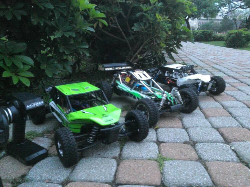 公園玩車近照2