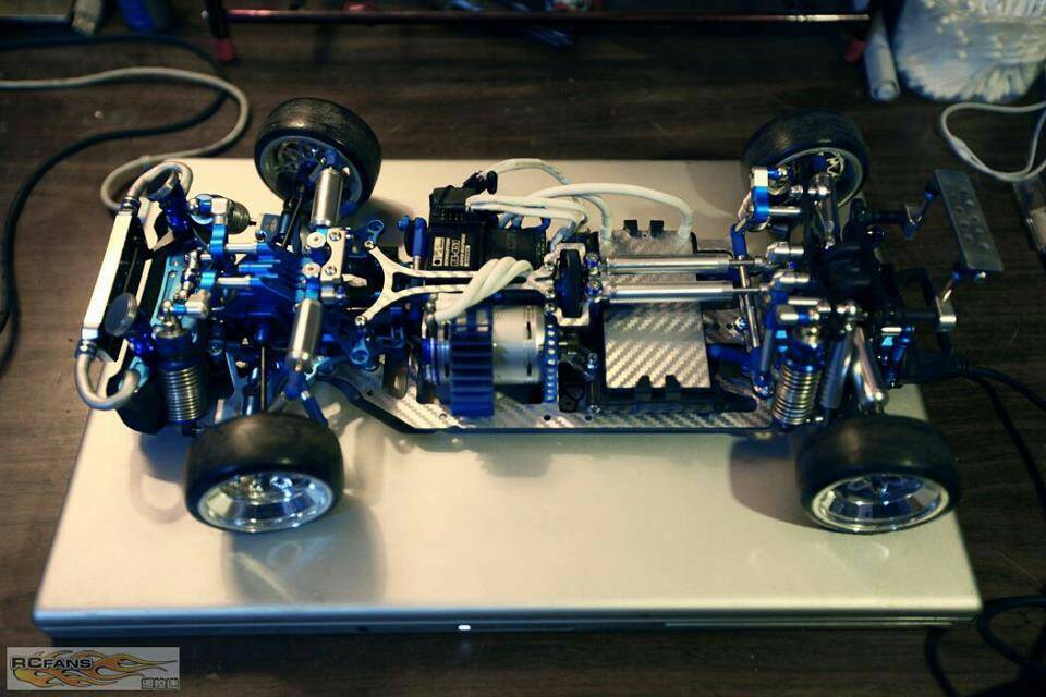 430863_10151182422911769_151935047_n.jpg