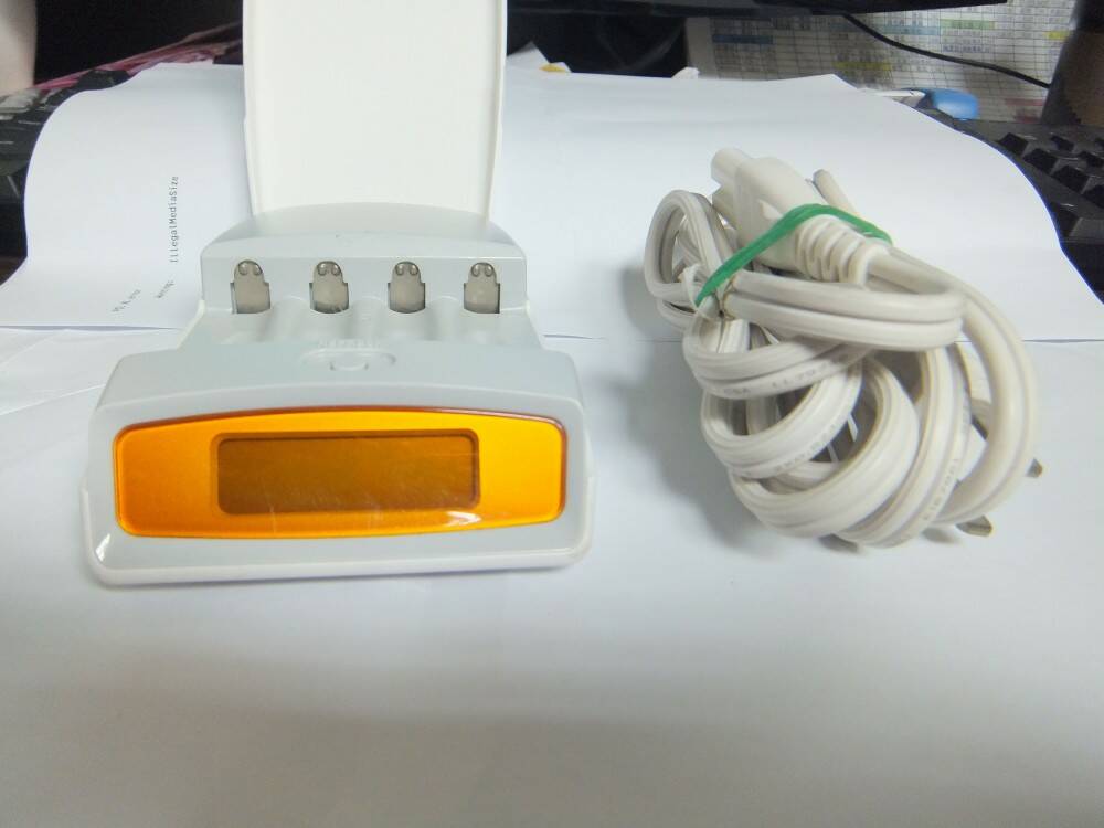 SONY LCD旗艦型充電器 BCG-34HRMF-2.jpg