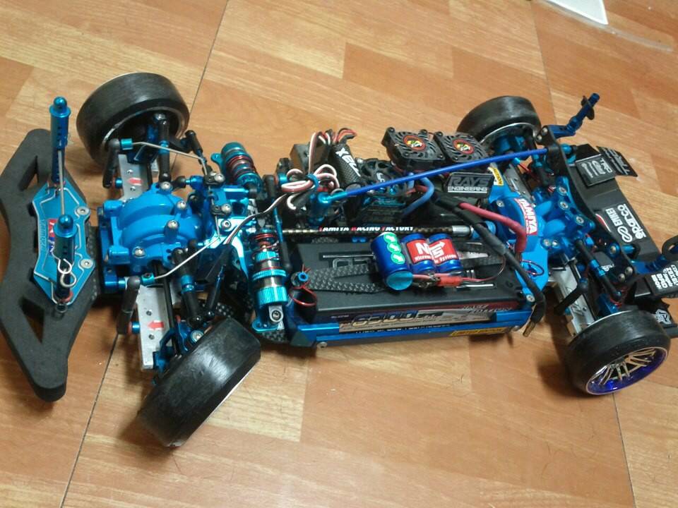 247724_362321800518742_614085123_n.jpg