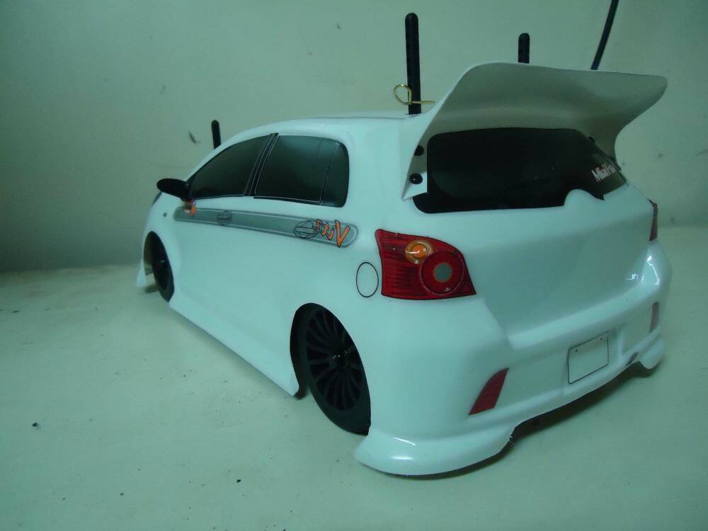 YARIS.jpg
