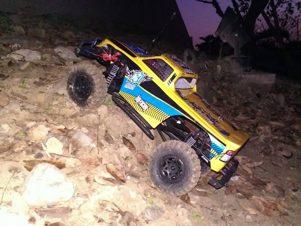 SCX-10.jpg