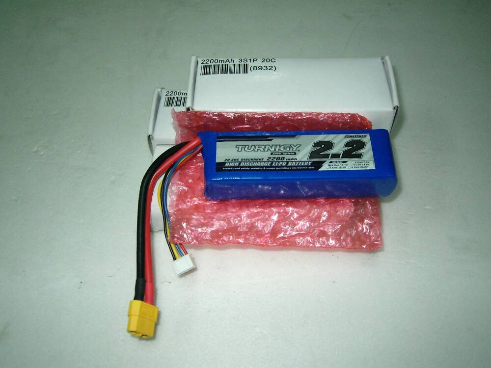 TURNIGY 11.1V.JPG