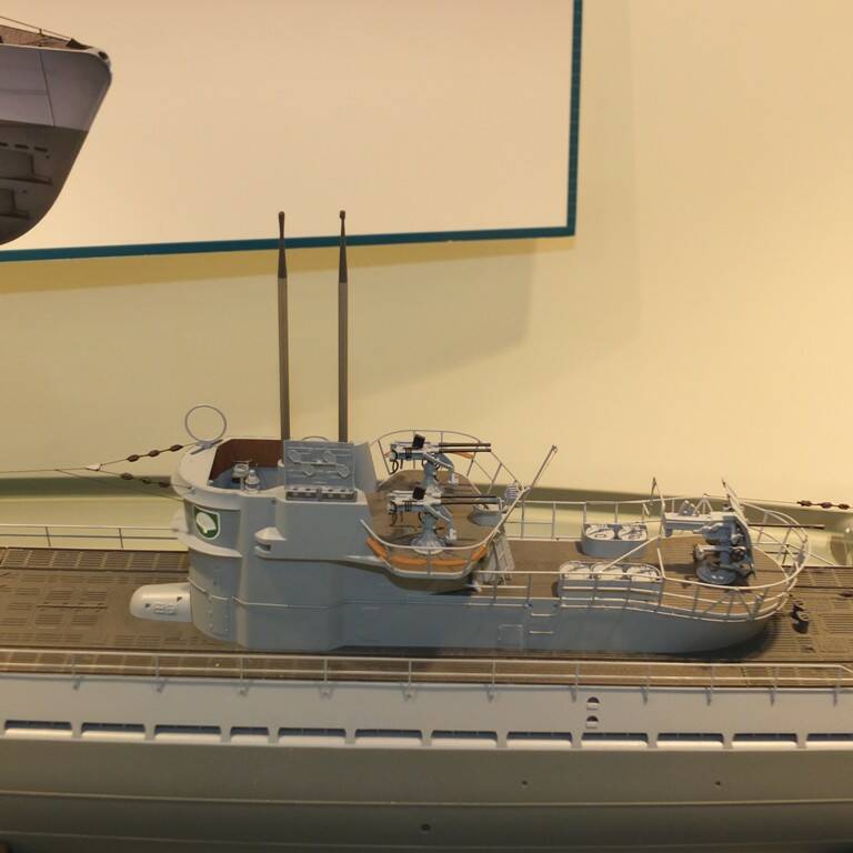 revell_28_of_82.jpg