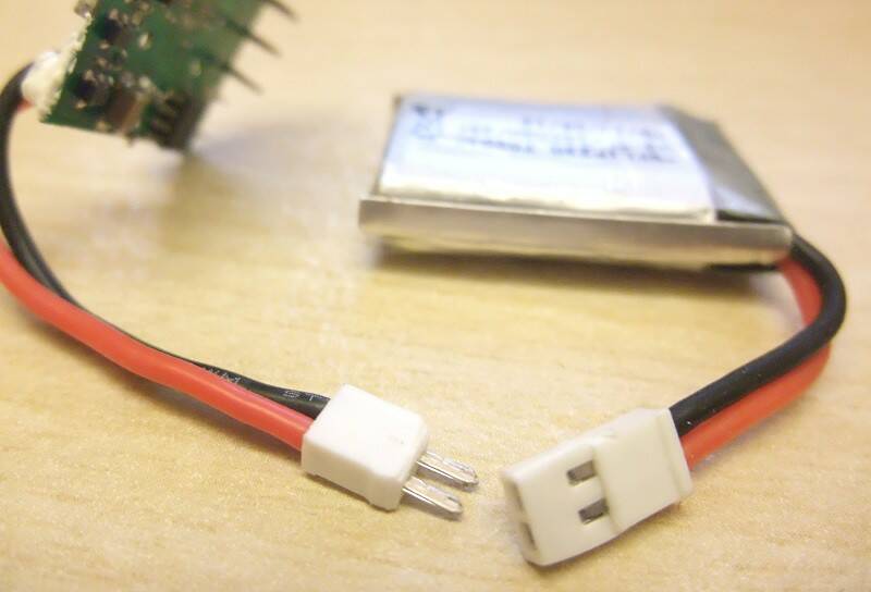 (2階輕量化)電源線接頭修改完成.jpg