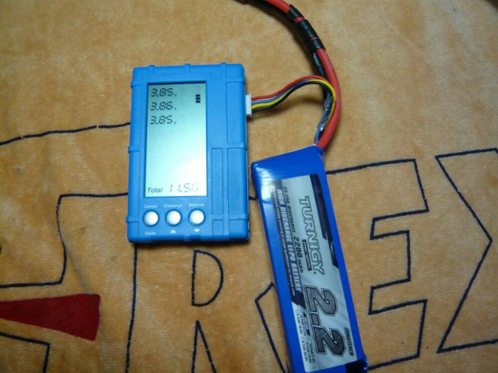 Turnigy 11.1V 2200mAh 3S 25C