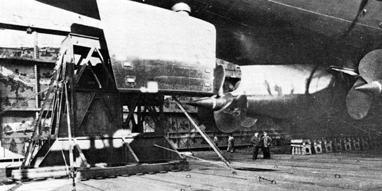 08_bs_rudders_propellers_1940.jpg