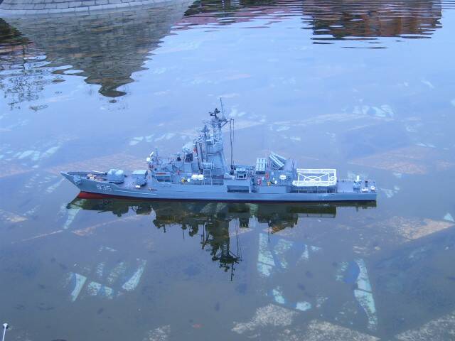S3702565.JPG