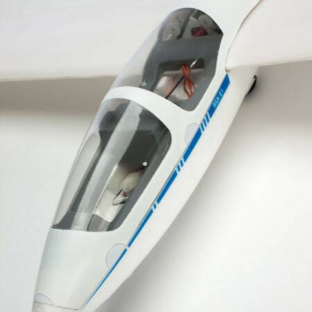 EFLU1280-GAL03.jpg