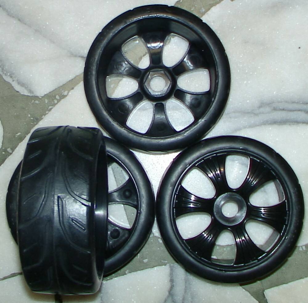 GT8LE-19.JPG