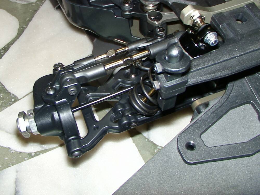 GT8LE-4.JPG
