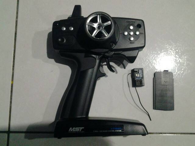 MST 2.4G 3動