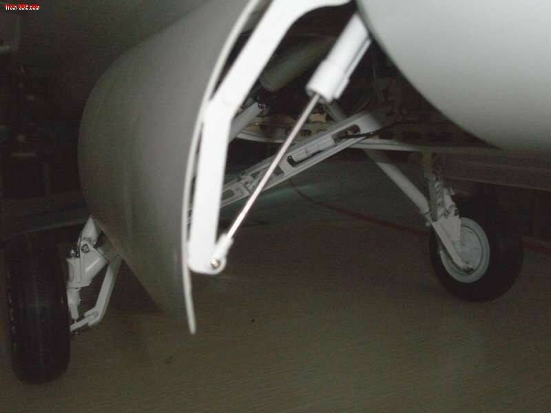 2004587vl16c69cgkn8k83.jpg