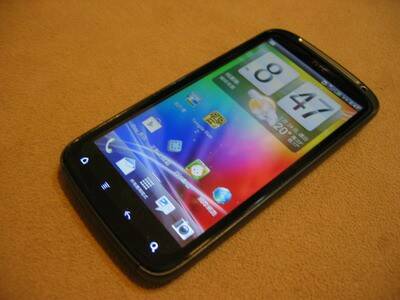 HTC Sensation Z710e.1.jpg