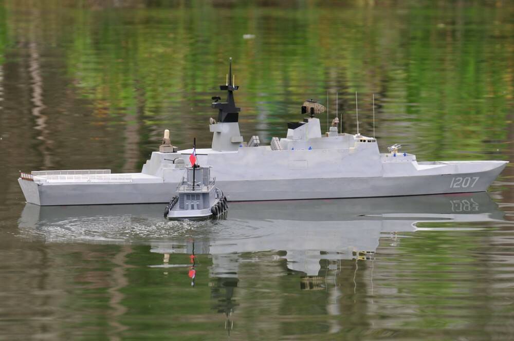 領港登艦