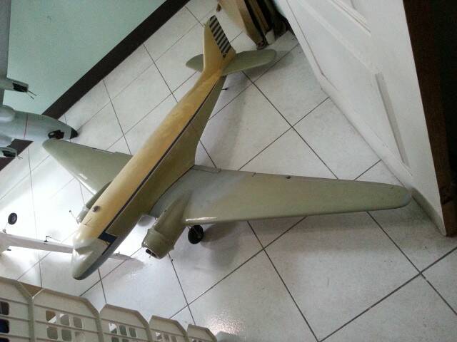 DC-3 側面照