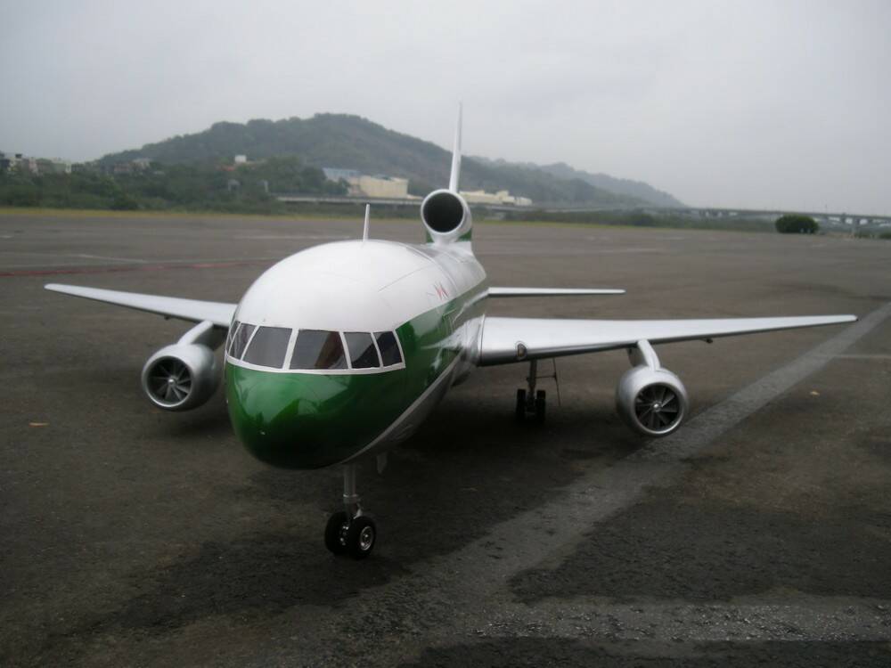 L-1011 三星式客機