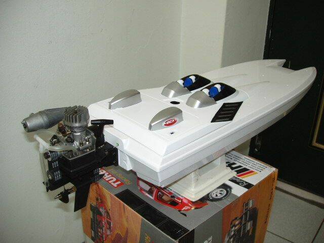白船外機02.JPG