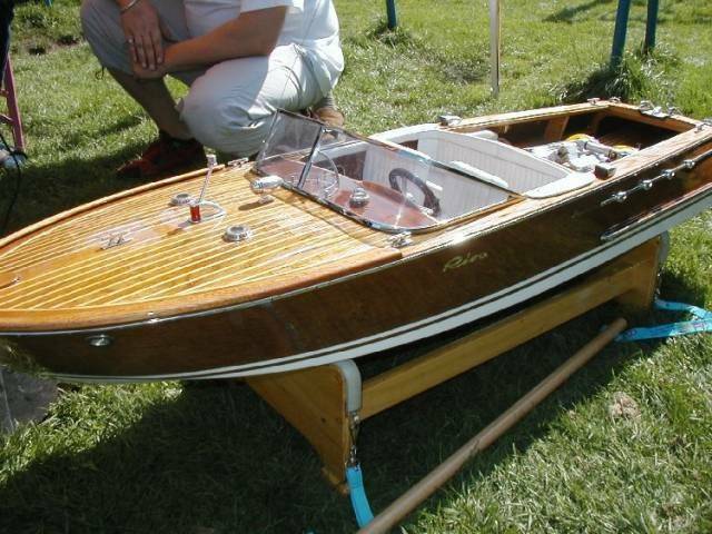 riva_aquarama_v8_05.jpg