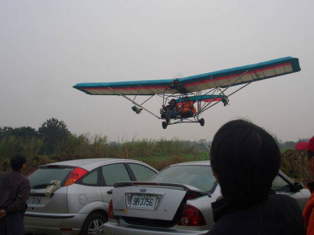 輕航機-02.jpg