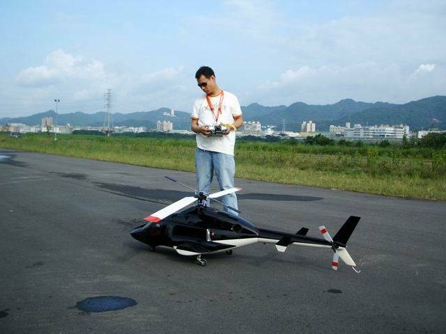 噴射達人在想..該發動了嗎  ?